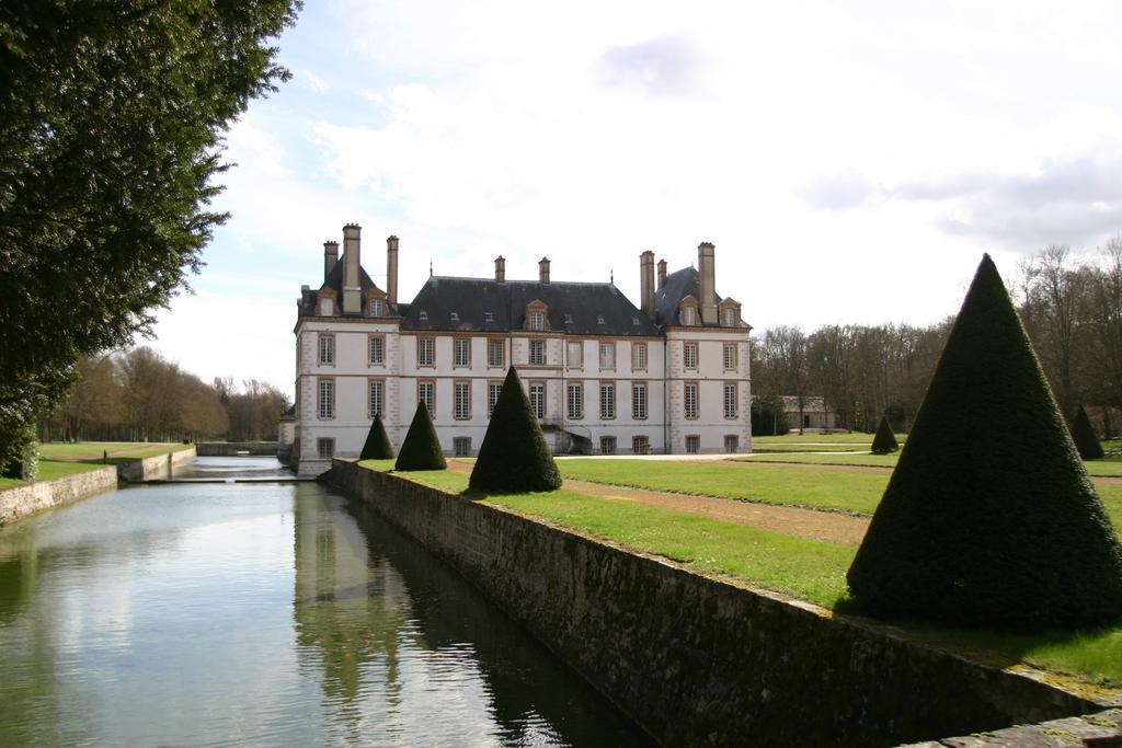 Chateau-Hotel De Bourron Zewnętrze zdjęcie